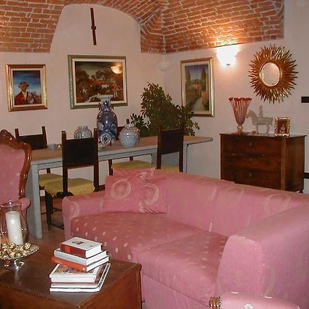 Torre Dei Frati Bed & Breakfast ฟอสซาโน ภายนอก รูปภาพ