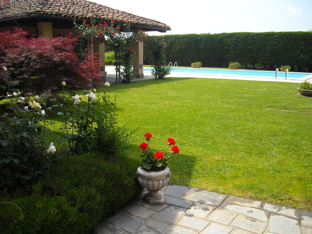 Torre Dei Frati Bed & Breakfast ฟอสซาโน ภายนอก รูปภาพ