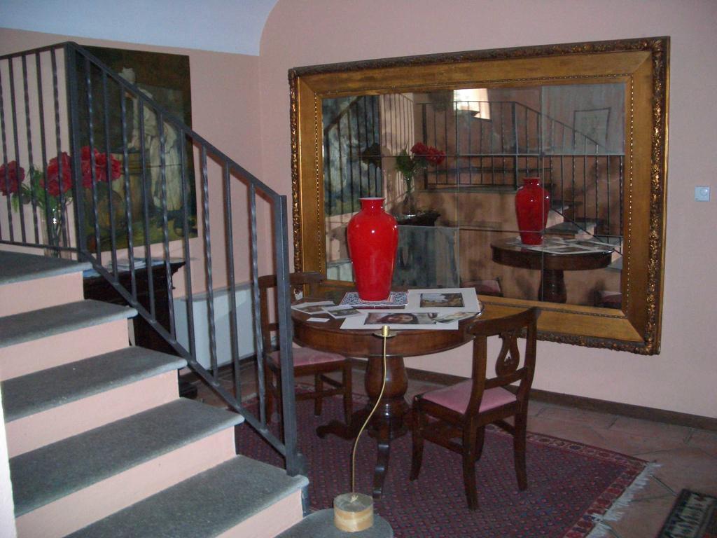 Torre Dei Frati Bed & Breakfast ฟอสซาโน ภายนอก รูปภาพ